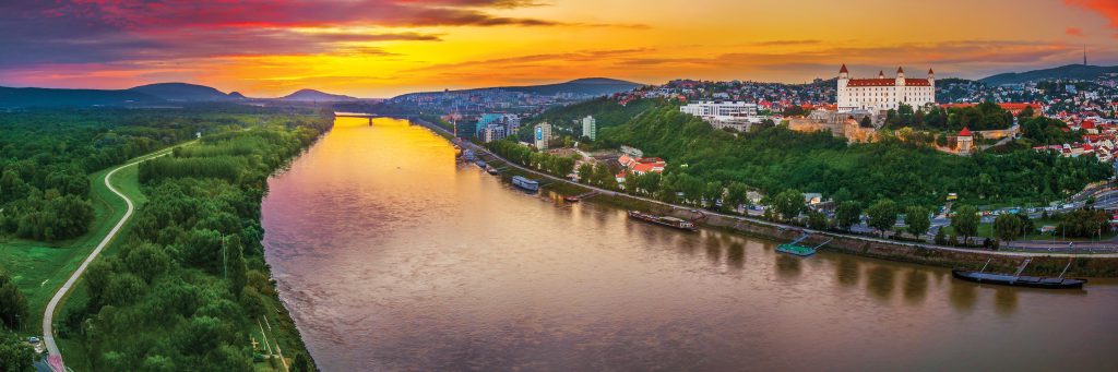 8D Danube Dreams