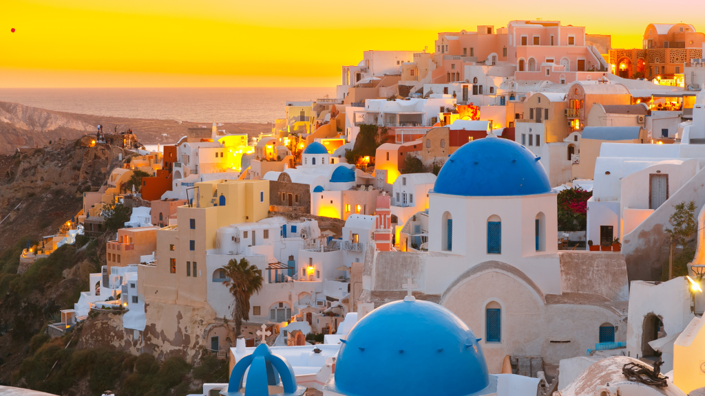 8D7N Athens (Piraeus) – Athens (Piraeus) (GRECIAN RHAPSODY)
