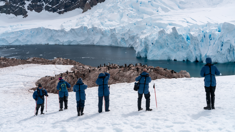 18D17N Antarctic Circle Expedition