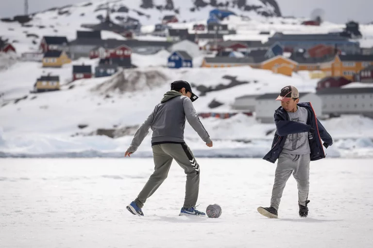 11D10N : Inuit Spring of Ammassalik