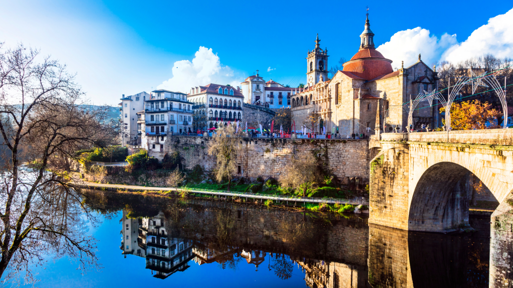 8D7N Douro River Valley (Porto – Porto)