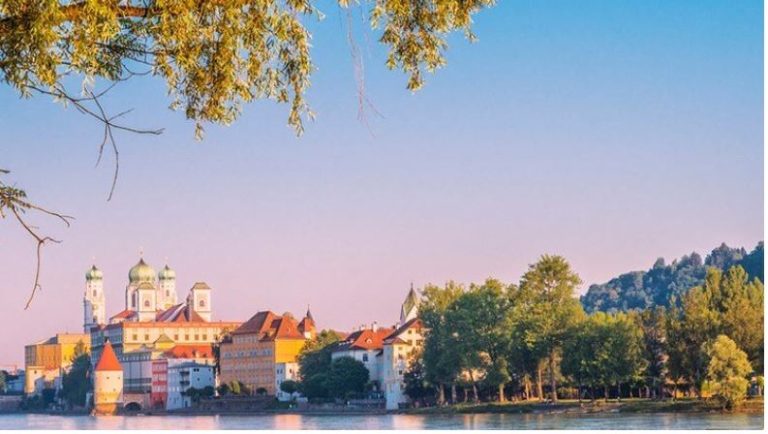 8D7N Budapest-Vilsofen (MELODIES OF THE DANUBE)