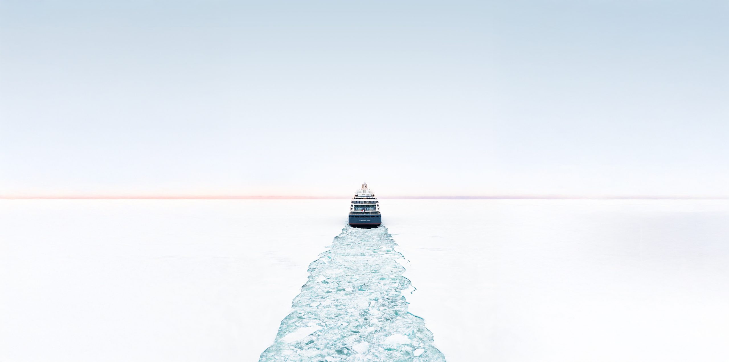 DJI_0349_Exterieur_CDT-Charcot©PONANT-JulienFabro_R EDITED