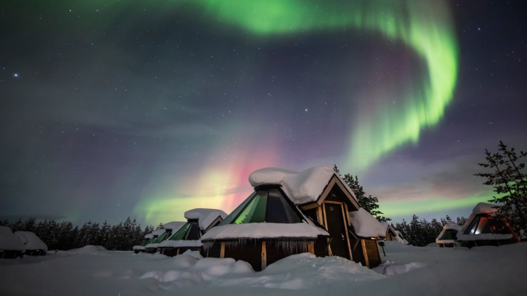 16D15N Savour The Northern Lights Southbound