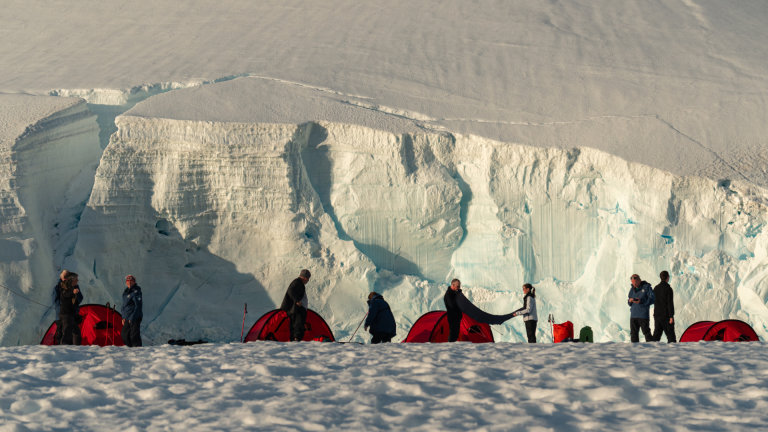 16D15N Iconic Antarctica – The Explorer’s Route