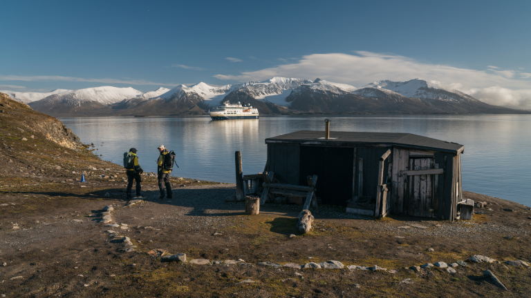 11D10N Circumnavigation Spitsbergen – In the Realm of Polar Bears