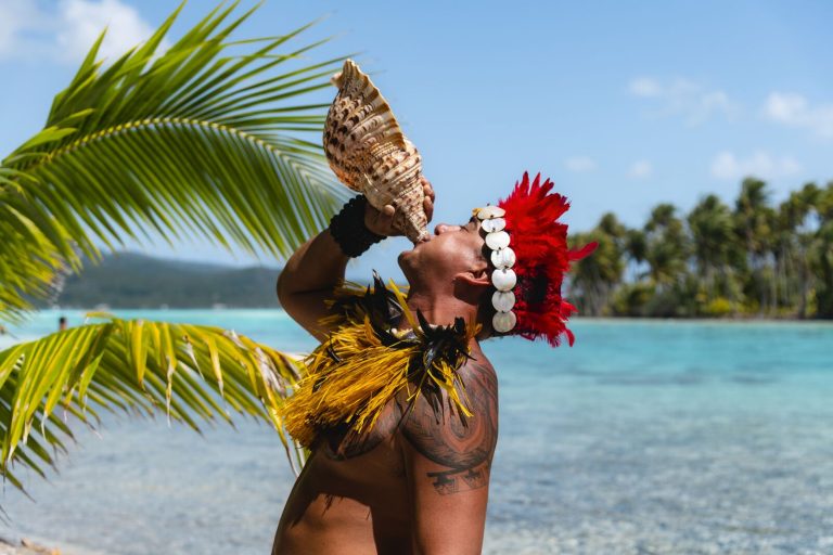 14D13N Fiji, Tonga, Cook Islands and Society Islands (Lautoka, Viti Levu Island – Papeete, Tahiti Island)
