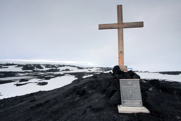 22D21N : Scott & Shackleton’s Antarctic – Ross Sea Expedition