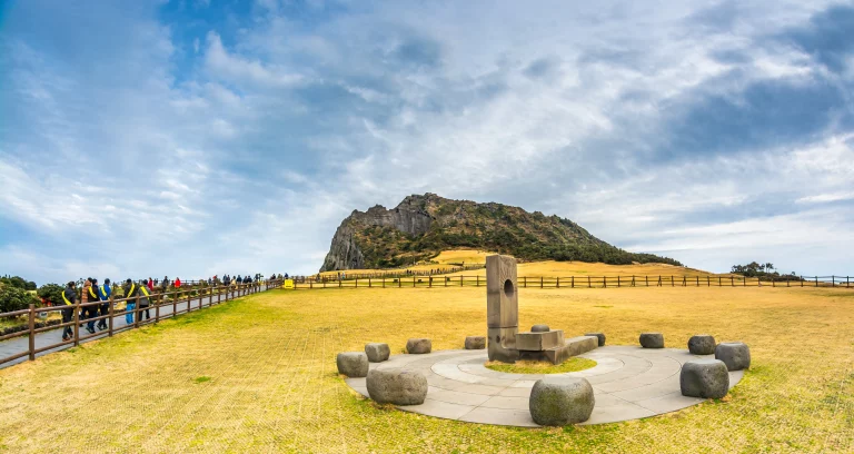 10D9N ASIA: Osaka, Kochi, Jeju & Nagoya