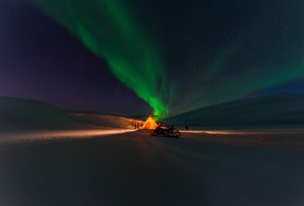 16D15N Savour The Northern Lights Southbound