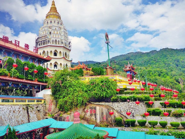 12D11N Singapore – Bali (Malay & Indonesian Shores)
