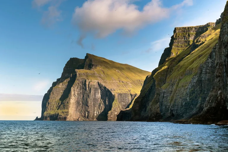 11D10N : Wild lands of Scotland, the Faroe Islands and Iceland