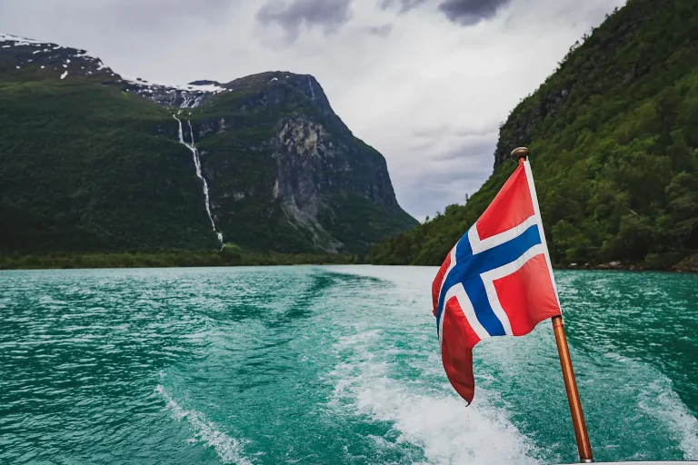 8D7N Gastronomic Journey Through the Norwegian Fjords